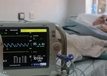 Beteja me sëmundjen në dy spitalet COVID/ Sa pacientë janë në terapi intensive dhe sa të intubuar