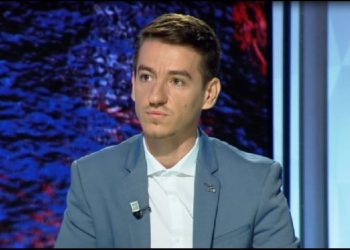 Brataj: Kjo kurë bëri mrekulli tek shqiptarët! Taulant Muka: Ku e nxore këtë studim? E pe në filxhanin e kafesë?