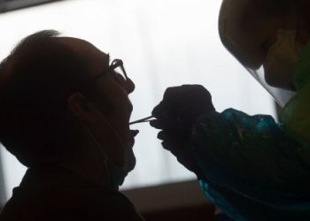 “S’bëjmë dot testime masive në Shqipëri”/ Mjeku Tase: E rëndësishme të bëhet anketa epidemiologjike me kontaktet e pacientit