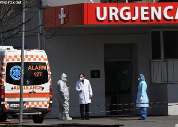 Viktima e 25-të nga koronavirusi në vend/ Humb jetën i moshuari nga Fieri, i intubuar prej 11 ditësh