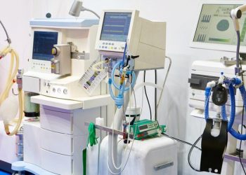 Pajisja që po shpëton jetë/ Flet shqiptari që dizenjon ventilatorë në SHBA