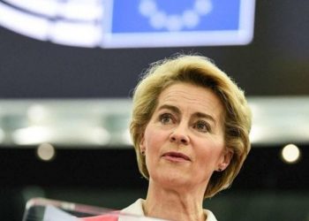 Pendohet Von der Leyen dhe i kërkon falje Italisë: Tani BE është me ju