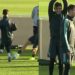 Ronaldo “turpërohet” në stërvitje, Dybala nuk e mban të qeshurën (VIDEO)