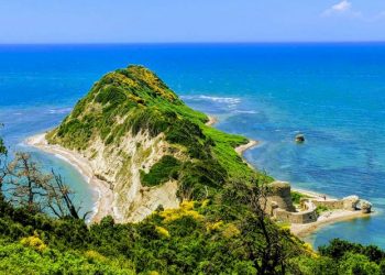 Siti i njohur polak/ Ja pse Shqipëria mbetet një prej alternativave më të mira për turizëm!