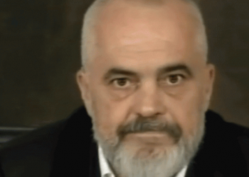 “Po kërkoni qimen në vezë!”, Rama i prerë: Nuk kishte policë të armatosur në protestë