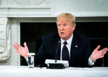 Trump e këshilloi si ilaçin e duhur, studimi zbulon se hidroksiklorokina rrit rrezikun e vdekjes te pacientët me COVID-19