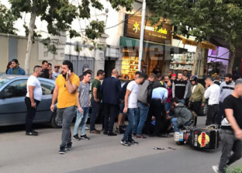 Aksident i rëndë tek “Rruga e Kavajës”, plagoset një grua dhe foshnja e saj