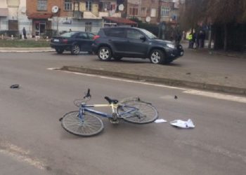 Tiranë/ U përplas nga makina një ditë më parë, humb jetën 23-vjeçari