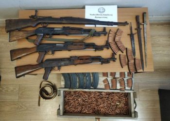 Zbulohet arsenal armësh pranë kufirit greko-shqiptar, arrestohet një shtetas grek