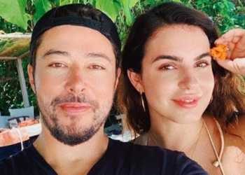 “Si i ke marrëdhëniet me fëmijët e Shkëlzenit?”, fansat i bëjnë pyetje me spec Armina Mevlanit