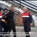 VIDEO/ Policia e Skraparit zbulon vrasësin e të moshuarit dhe e nxjerr me tuta sportive dhe pranga