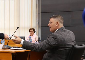 Ngriti padi ndaj gjyqtarit të pezulluar të KPA, Gjykata Kushtetuese “rrëzon” ish-prokurorin Besnik Cani