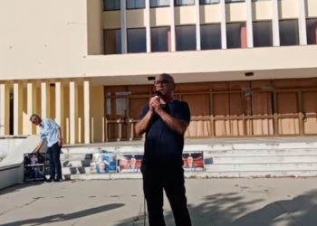 Budina flet nga Lushnja: Nuk do bëjmë parti të re, por do sjellim qytetarinë në politikë