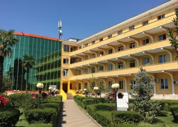 MSH: Situata në spitalet COVID 19 e qëndrueshme, vetëm 19 pacientë të shtruar, 3 në terapi intensive