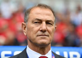 De Biasi bën kalkulimet për të ardhmen: Duhet të përshtatemi me situatën, ministri i sportit nuk ka njohuri për futbollin