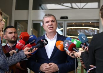 Bojkoti i Reformës Zgjedhore/ Gjiknuri letër zyrtare opozitës jashtëparlamentare: Mos të humbasim kohë, kthehuni në tryezë