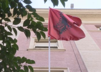 Gjykata e Lartë/ Mbi 35 mijë dosje në pritje, puna nis me gjoba për rekurset e pabaza