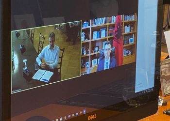 Basha video-konferencë me kryeministrin e Greqisë: Në fokus integrimi drejt BE dhe strategjia për përballimin e pandemisë