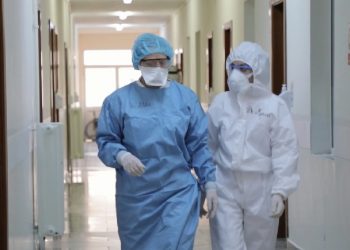 8 raste me COVID-19 gjatë 24 orëve të fundit/ Shkon në 989 numri i të prekurve me koronavirus në vend