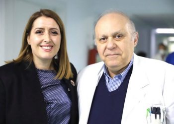 “COVID-19 ende nuk e ka shfaqur tablonë e plotë”/ Manastirliu publikon mesazhin e Kalos: Jemi ende në gjysmën e rrugës