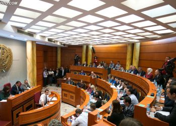 “Votimi për Teatrin u bë me postë elektronike”/ Anëtari i Këshillit Bashkiak: Nëse opozita s’do kishte bojkotuar zgjedhjet, s’do kishte ndodhur