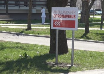 E rrallë në Kosovë, dy pacientë me kancer mposhtin COVID-19