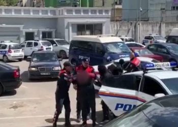 150 euro për të shkuar në BE, arrestohen në flagrancë tre persona që trafikonin klandestinë