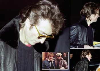 Publikohen FOTOT e fundit e John Lenon, ylli i “The Beatles” duke i dhënë autograf vrasësit të tij
