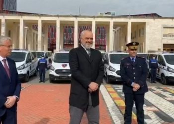 Prezantohet “Flota e re e Policisë së Shtetit”, Lleshaj: Rrit eficencën e policisë