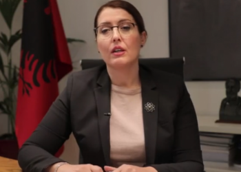 Bien akuzat/ Manastirliu tregon se kush e drejton Komitetin e Ekspertëve për koronavirusin