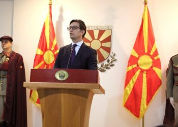 Maqedoni e Veriut: Anulohet manifestimi tradicional i faljes së Fitër Bajramit, qeveria masa të rrepta deri ditën e martë