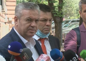 Murrizi çon në Kushtetuese ndryshimet në “Kodin Penal” dhe “thumbon” Metën: U habita si e dekretoi “mbrojtësi i Kushtetutës”