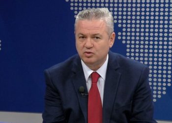 Murrizi i “falet” ambasadores Yuri Kim: Zoti të dhëntë fuqi, që t’ju sjellësh shqiptarëve demokracinë