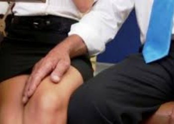 Ngacmoi seksualisht të bijën, prangoset babai “monstër” në Korçë