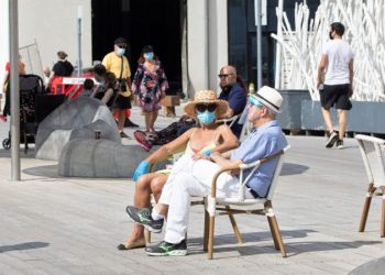 Shkencëtarët: Numri i të infektuarve u ul prej temperaturave të larta