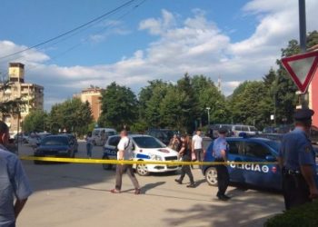 KORÇË/ Plagoset me armë të ftohta një çift, policia arreston nipin