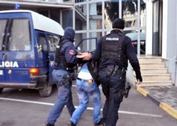 Trafikonte heroinë në Europë, 42-vjeçari i shpallur në kërkim ndërkombëtar arrestohet në Tiranë (Emri)