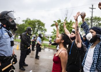Protestat e dhunshme në SHBA, aktivizohet Garda Kombëtare e Minesotas