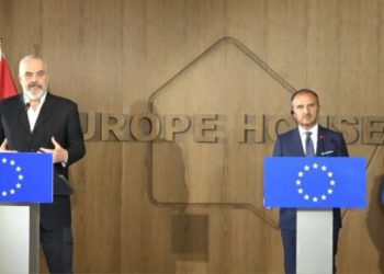 Legalizimi i kanabisit në vend, Rama zbulon detajet e draftit: Kemi 1 vit që punojmë, shumë shpejt do të jetë gati