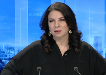 Rudina Xhunga: Protestat që kanë kauza sjellin ndryshim, ato politike rrisin pazaret. Të rinjtë të protestojnë por mos të bëhen pis
