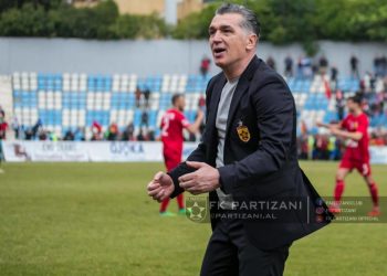 Prishi “magjinë” 26-vjeçare, Skënder Gega “përlot” me mesazhin për titullin e sezonit të kaluar