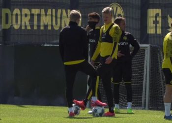 Gëzohuni burra! Rikthehet sot futbolli evropian në televizor