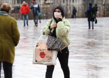 “Shifrën 0 s’do ta kemi edhe për dy javë”/ Epidemiologu: Ja pse është mirë që të kemi raste të reja çdo ditë