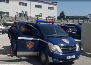 Ndërtime të paligjshme dhe ndotën lumin Erzen, 7 persona vihen nën hetim