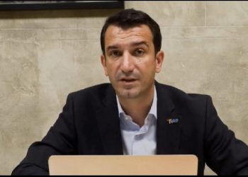 “Berisha kërkoi ta çonte Teatrin te Piramida se s’mbante më”/ Veliaj tregon pse u shemb natën: Rikonstruksioni, i pamundur