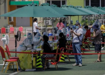 Shtohet frika në Kinë, izolohen 21 milionë persona në Pekin