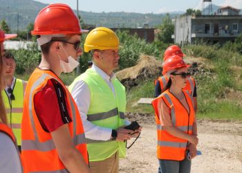 Albpetrol nis praktikat e punës me inxhinierët e rinj të naftës