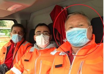 Shoferi i Urgjencës vdes papritur, ishte i prekur edhe nga koronavirusi