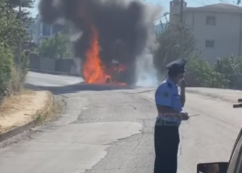 Merr flakë në ecje makina në Ndroq, ishte me impiant gazi