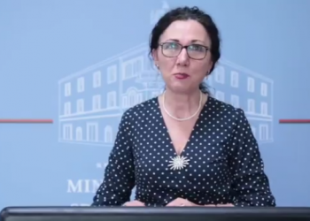 “Përgatituni për provimet e ardhshme”, Ministria e Arsimit thirrje maturantëve: Problematikat e ngritura po analizohen nga ekspertët